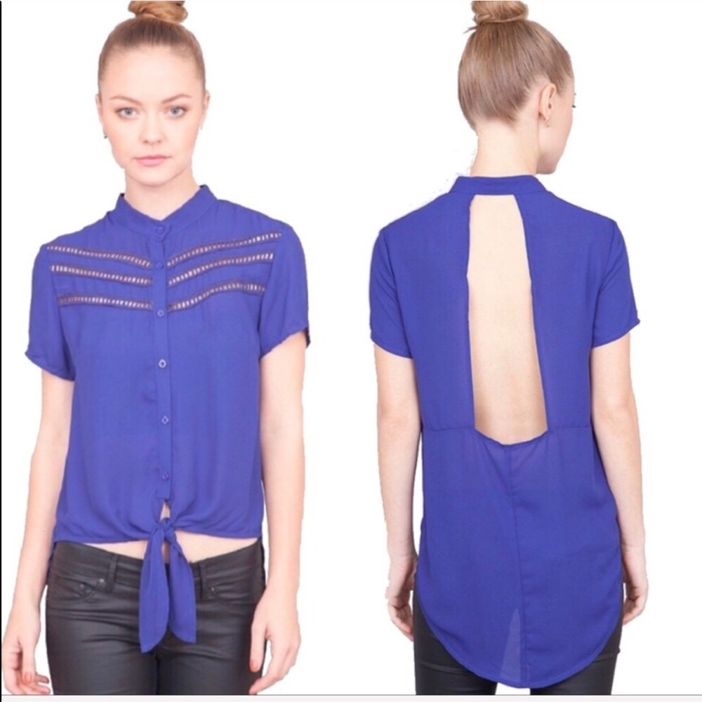 Open back button up top w/ ladder trim - Picture 5 of 5